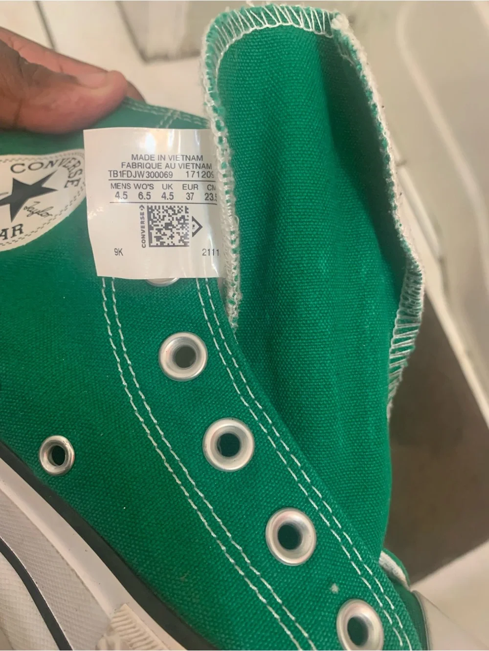 Converse bright green
